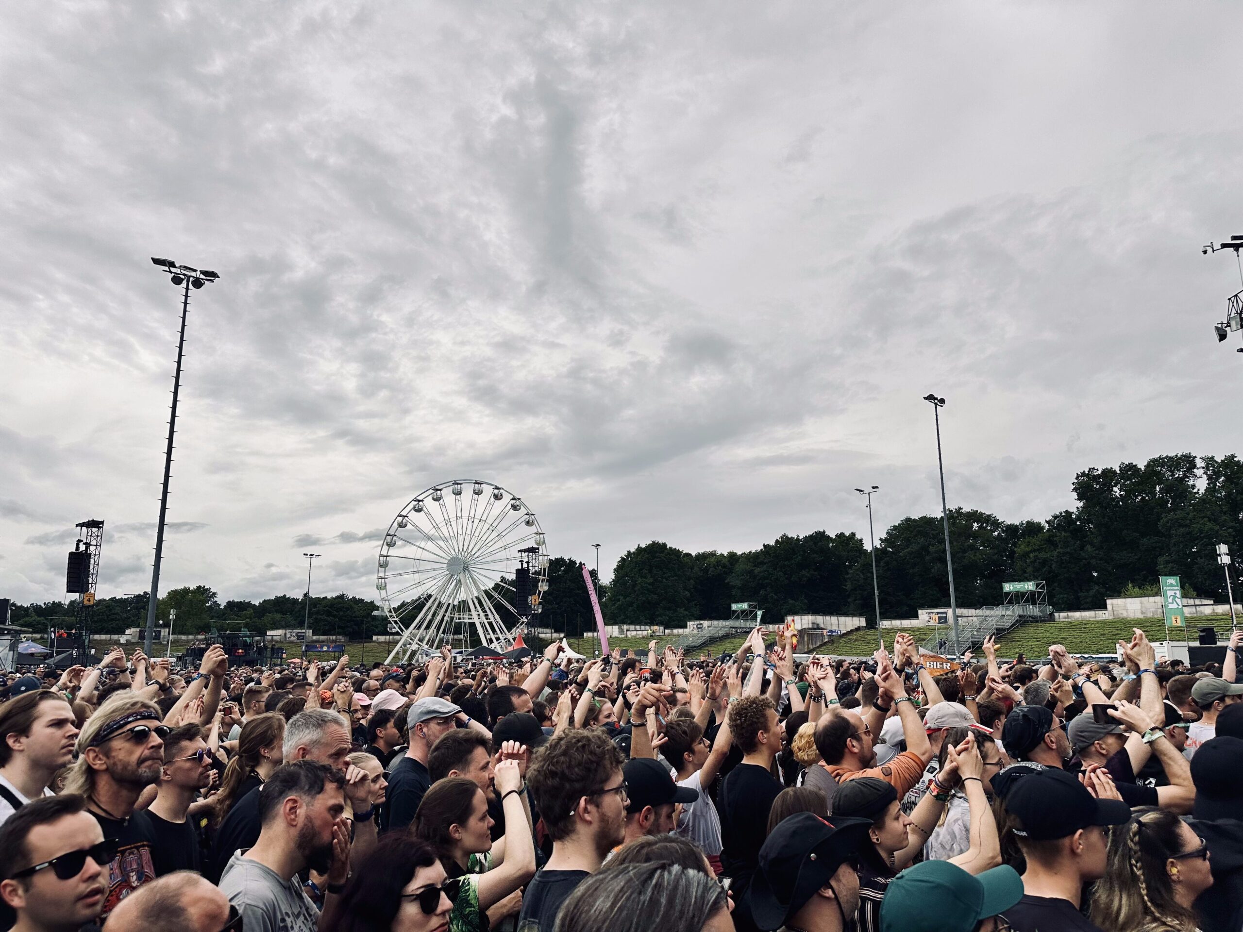 The Warning Rock im Park