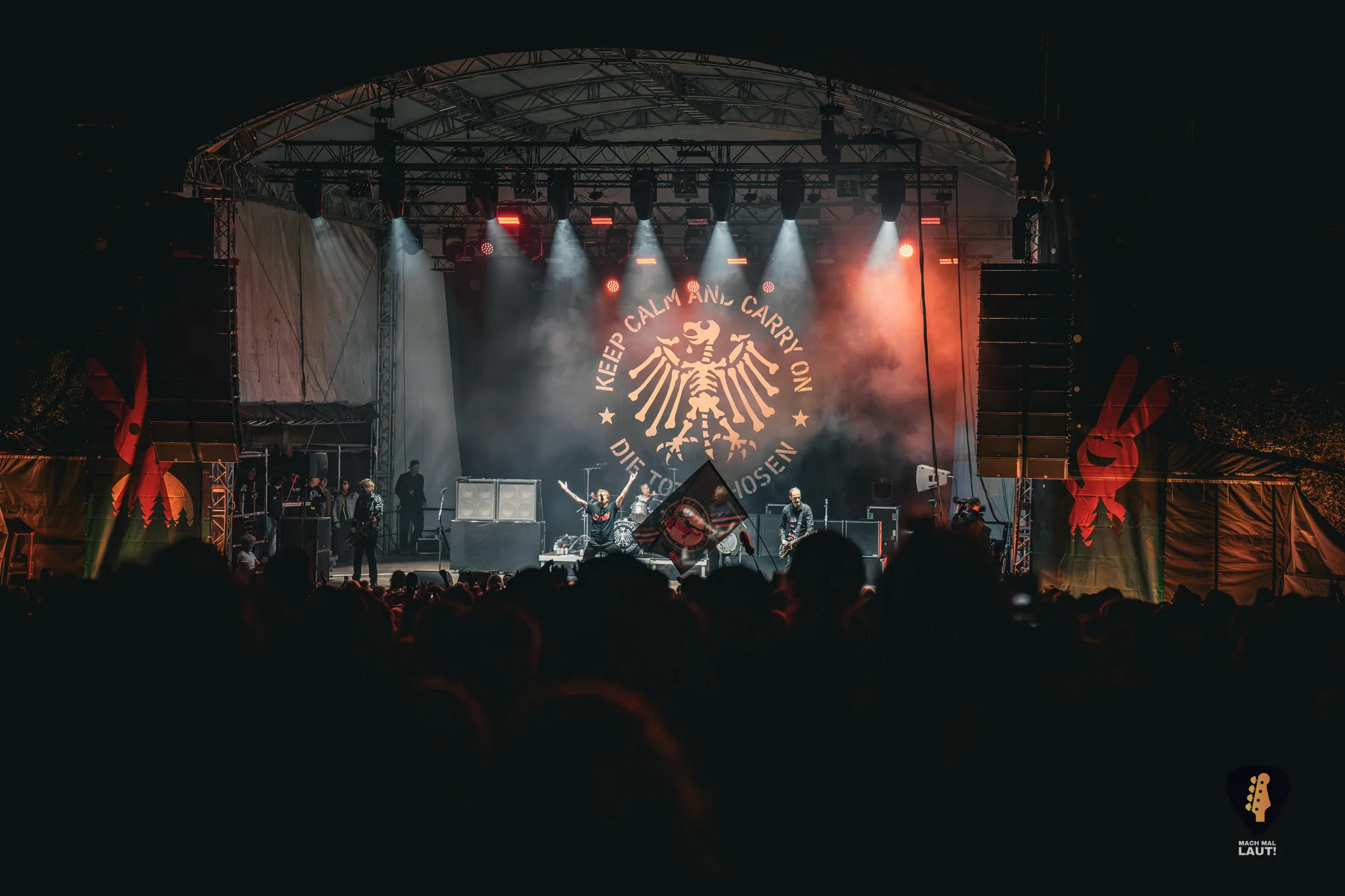 Jamel rockt den Förster 2025 Die Toten Hosen