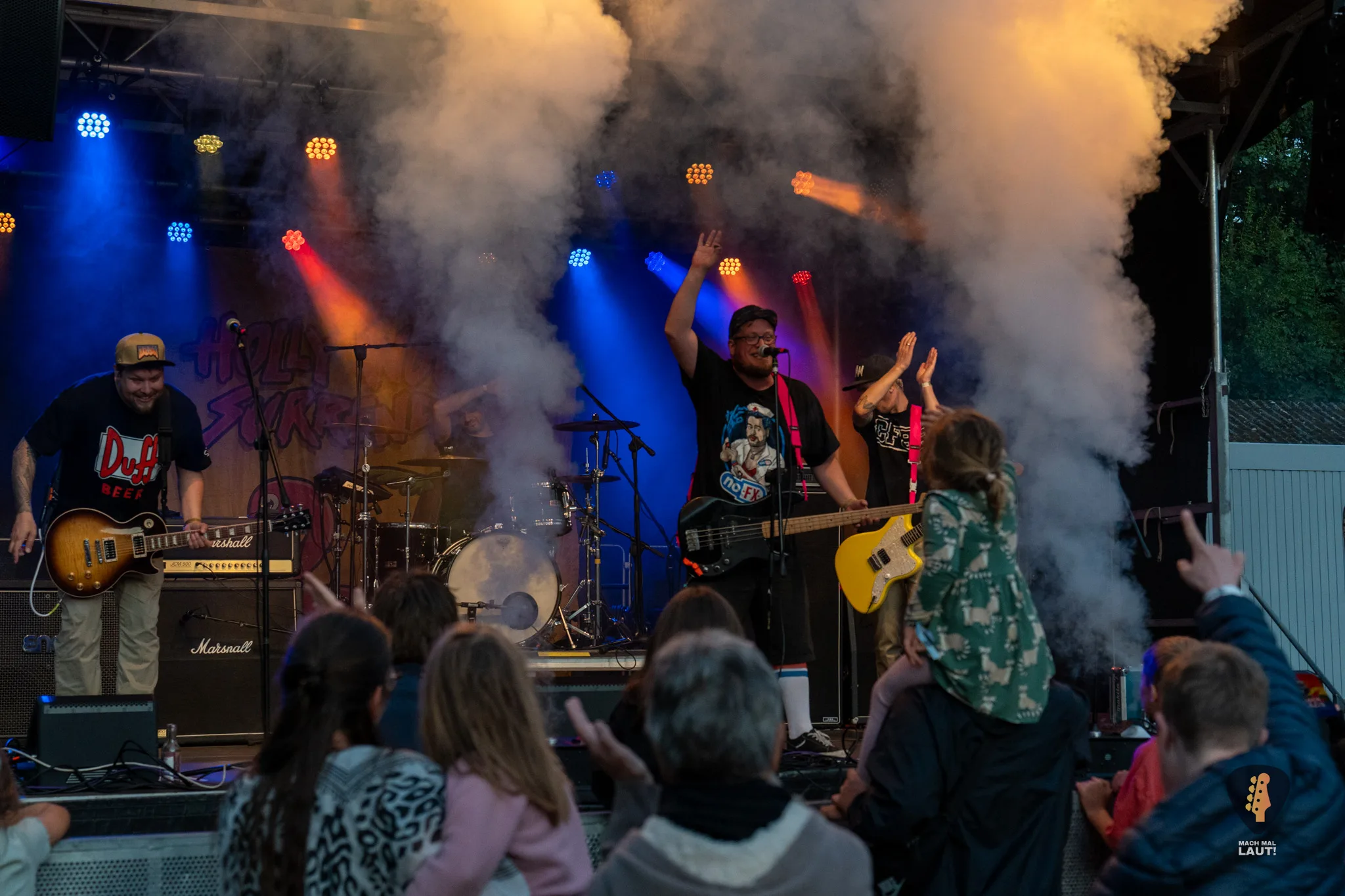 Badetag 2025 Holly Would Surrender