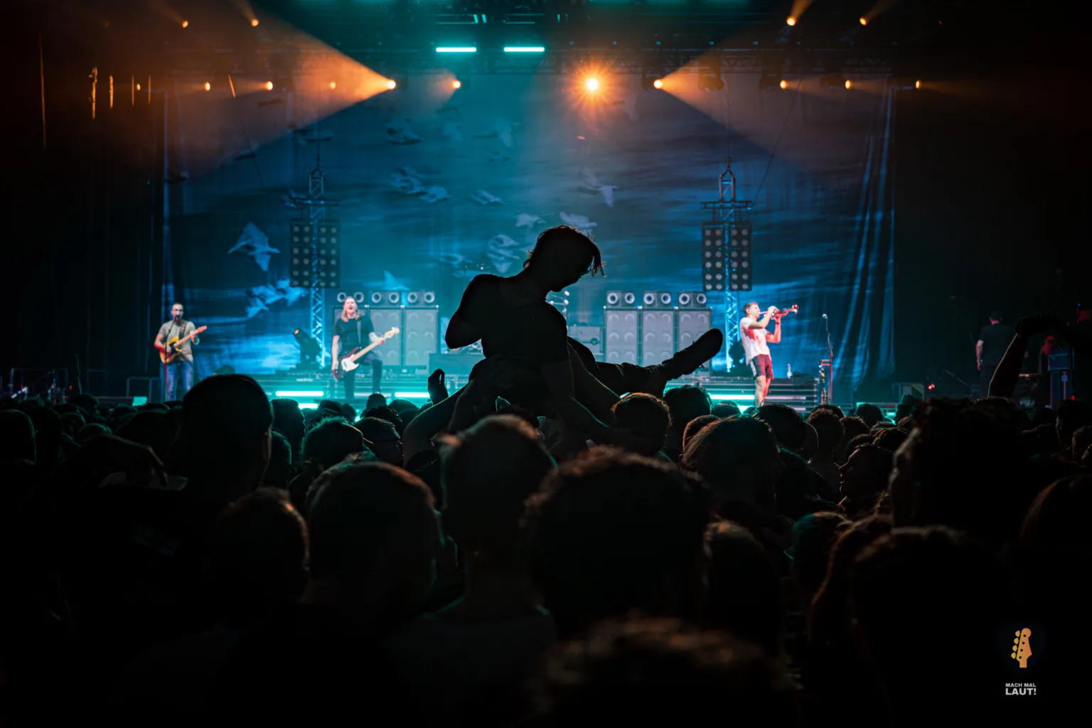 Feine Sahne Fischfilet Hamburg 2025