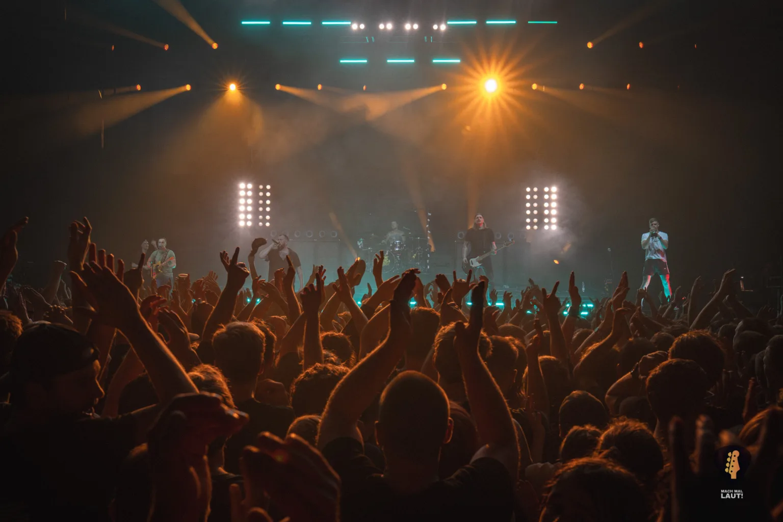 Feine Sahne Fischfilet Hamburg 2025