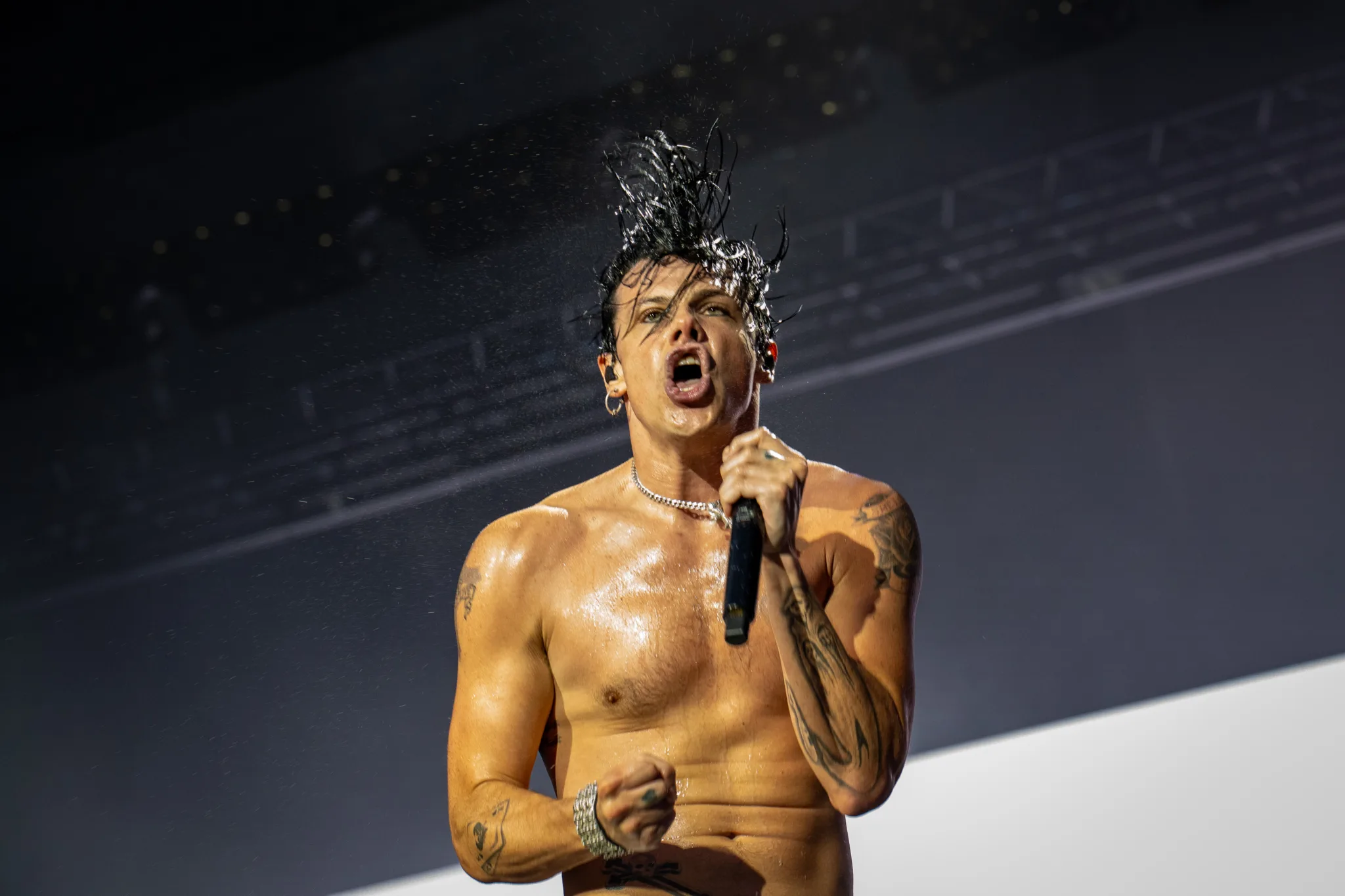 Yungblud Hurricane Festival 2026 04